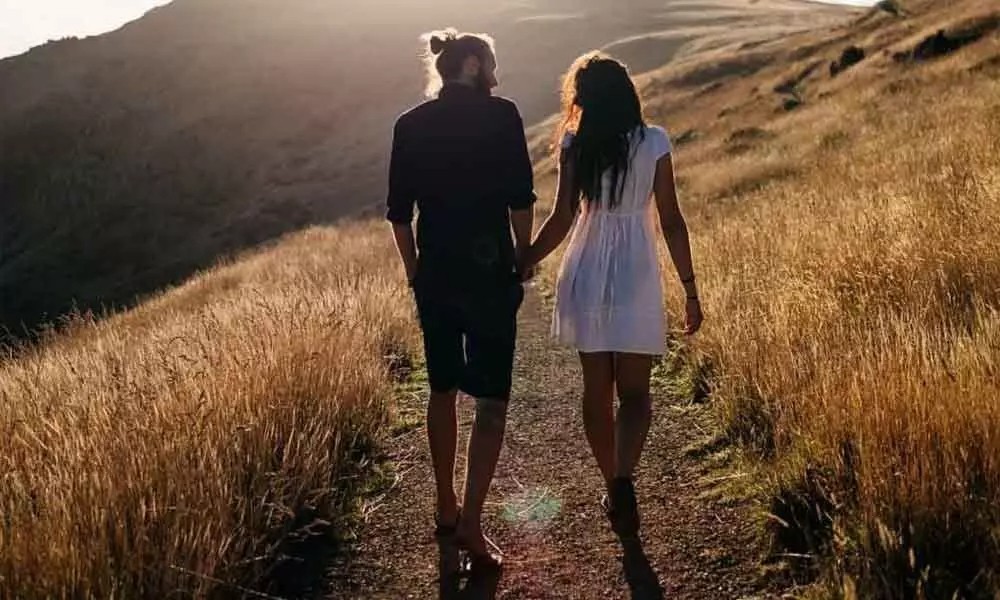 Dating Over 50 Online Platforms vs In Person Connections